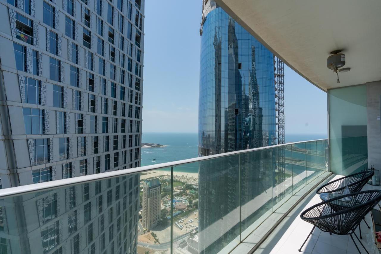 Luxurious 1bhk Damac Heights Marina * Dubaï